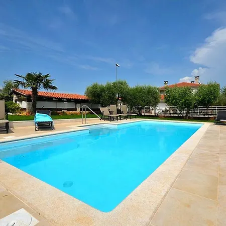 Holiday home Holiday Sverko