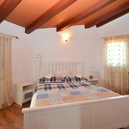 בית נופש Sverko